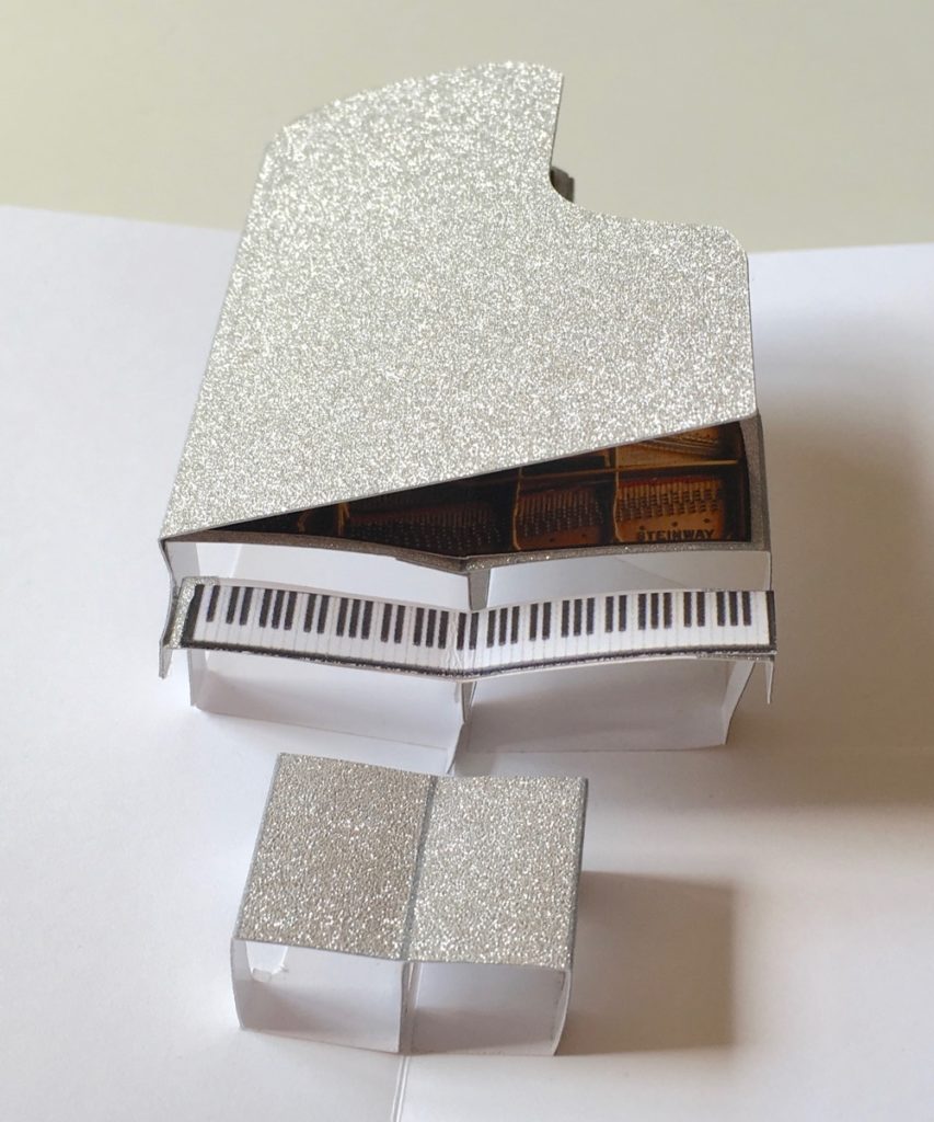 liberace-3D grand piano